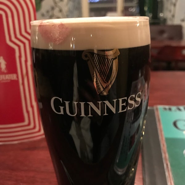 Photo taken at Mad Murphy&#39;s Irish Pub &amp; Grill by Alena👑 V. on 1/6/2019