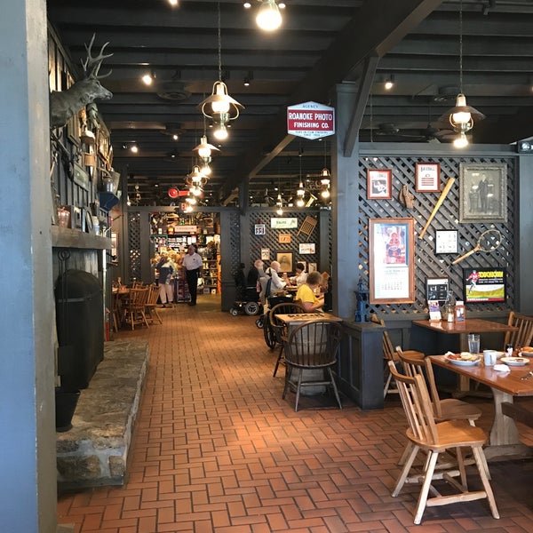 Cracker Barrel Old Country Store (Now Closed) Mt. Pleasant, SC