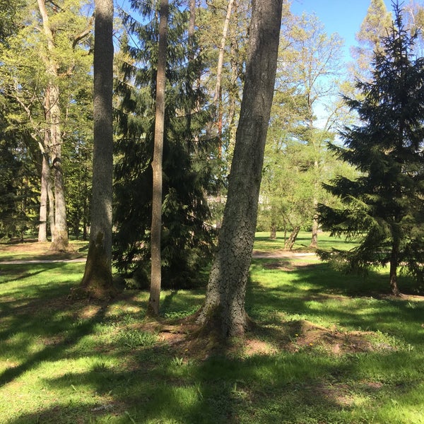 Photo taken at Palangos botanikos parkas by Irina on 5/4/2019