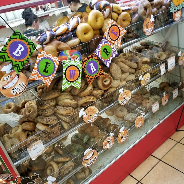 Bagels R Us Bagel Shop in Staten Island