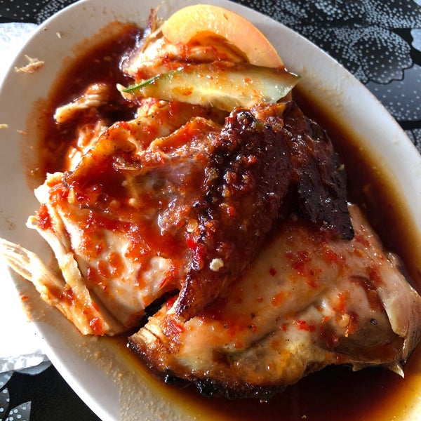 Nasi Ayam Nadia Jalan Datuk Md Zin
