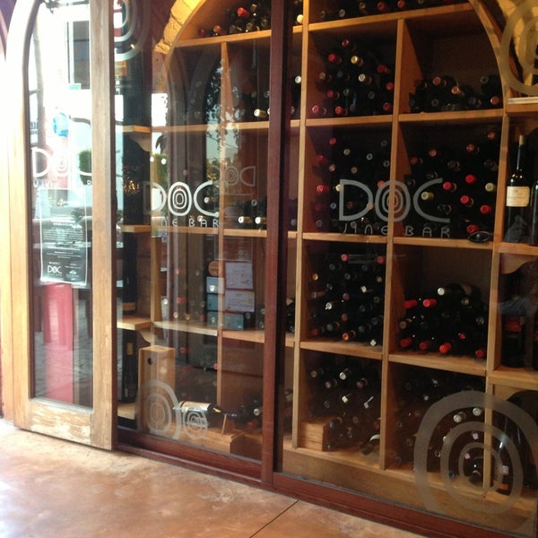 6/19/2013にSteve L.がDoc Wine Barで撮った写真