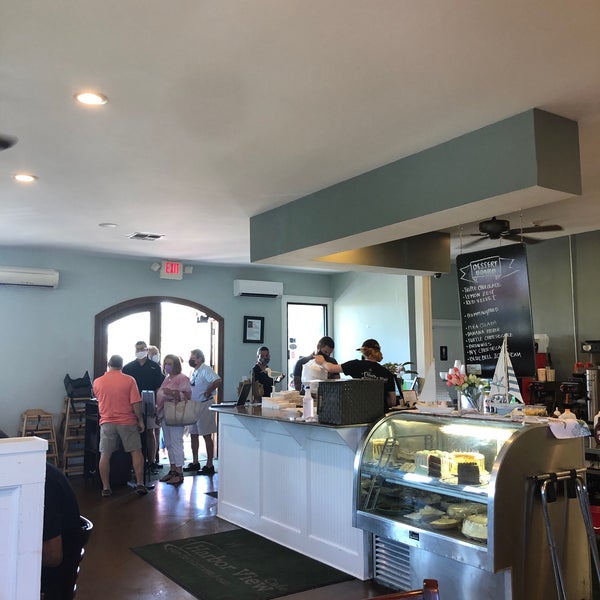 9/6/2020 tarihinde Dana M.ziyaretçi tarafından Harbor View Cafe'de çekilen fotoğraf