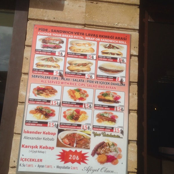 3/6/2014 tarihinde Ayhan C.ziyaretçi tarafından Kings Kebab'de çekilen fotoğraf