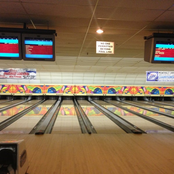 Montvale Lanes 14 W Grand Ave
