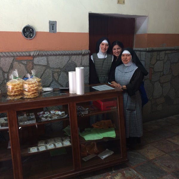 Convento De Las Hermanas Clarisas Capuchinas 1 tip de 48 visitantes Convento De Las Hermanas Clarisas Capuchinas 1 tip de 48 visitantes