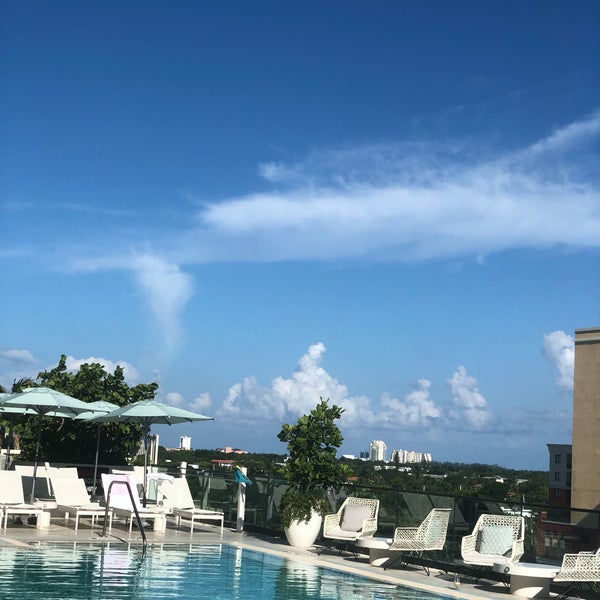 Das Foto wurde bei The Dalmar, Fort Lauderdale, a Tribute Portfolio Hotel von Joe C. am 7/17/2019 aufgenommen