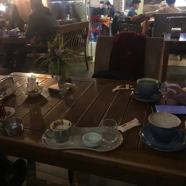 Foto tirada no(a) Hisarönü Cafe por Serap em 12/8/2018