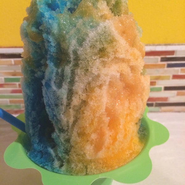 Photo taken at Brian&#39;s Shave Ice by Sandy S. on 9/6/2015