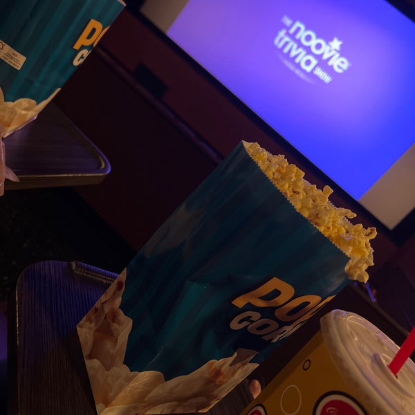 Tinseltown Movie Theater in Town Center