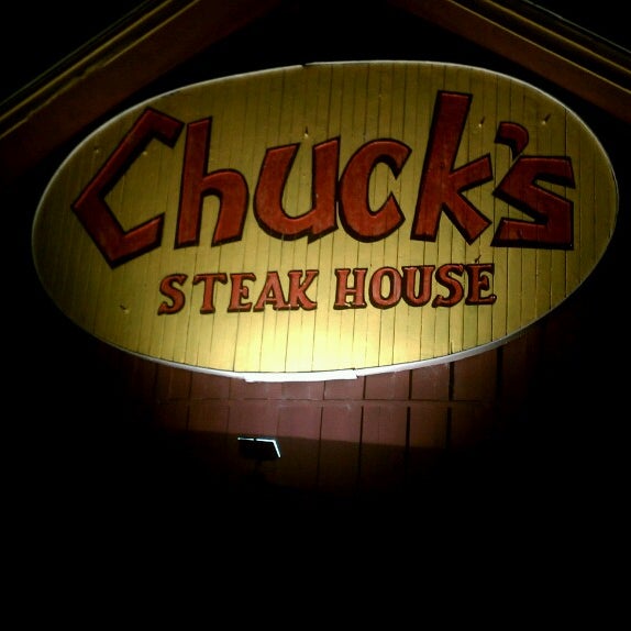 Photo taken at Chuck&#39;s Steak House by Steve on 11/28/2013