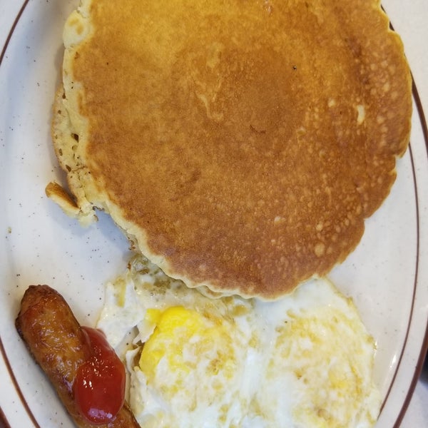 Photo taken at Dino&#39;s House of Pancakes by Steve on 11/24/2018