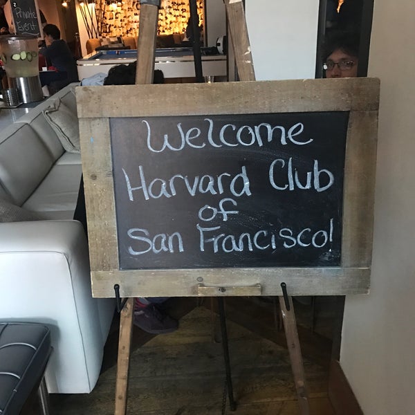 Das Foto wurde bei Hotel Zetta San Francisco von Lindsay L. am 7/26/2017 aufgenommen