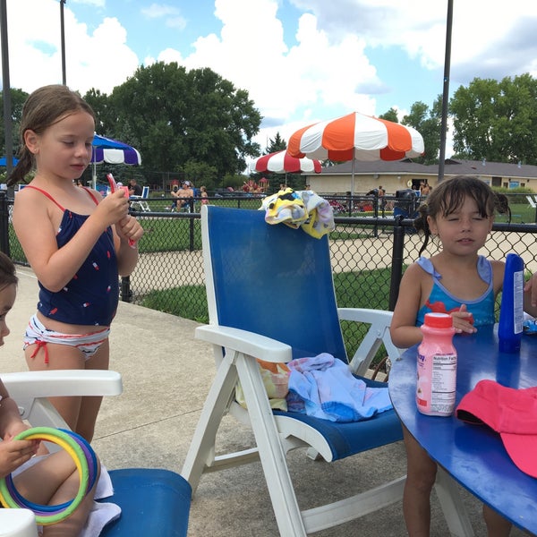 Hilliard Family Aquatic Center Swimming Pool