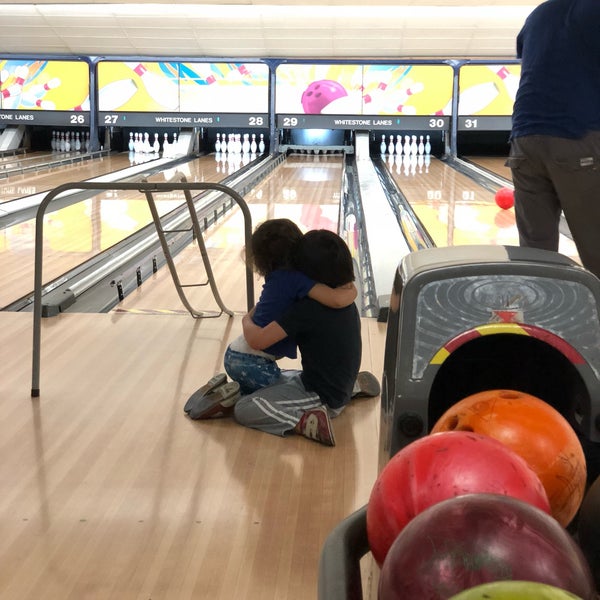 Photo taken at Whitestone Lanes Bowling Centers by Mike C. on 3/23/2018