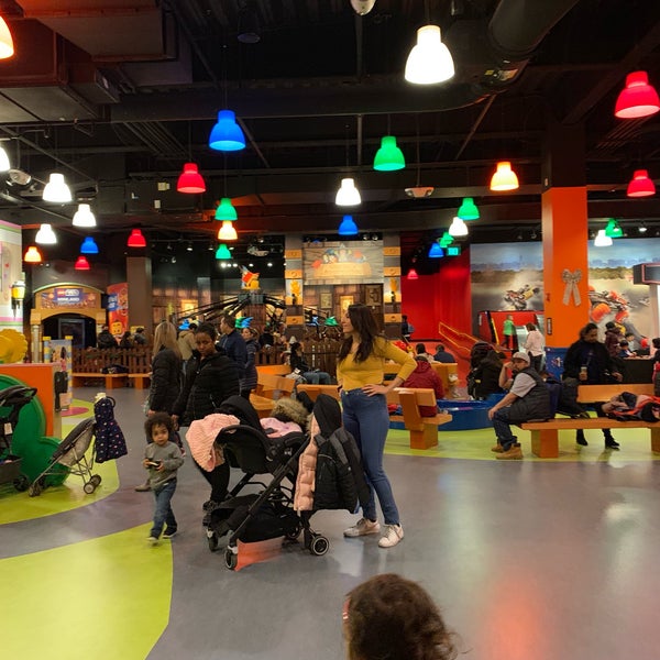 Photo taken at LEGOLAND Discovery Center Boston by Mike C. on 12/30/2018