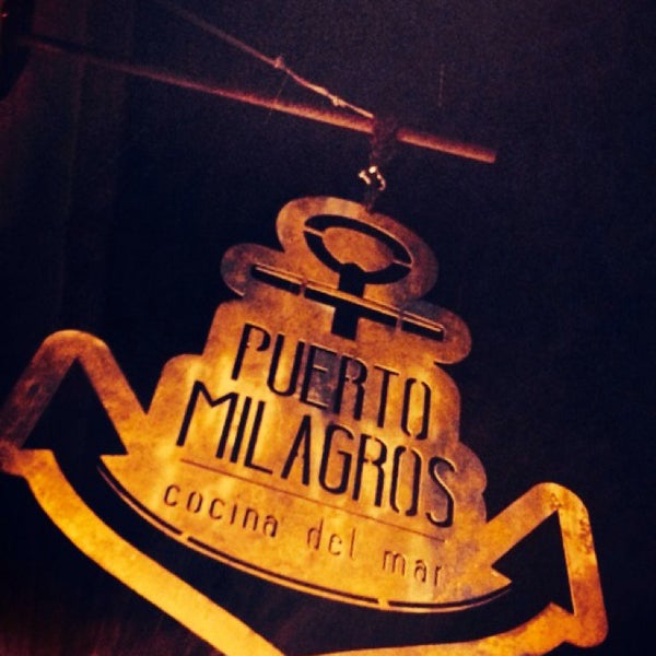 รูปภาพถ่ายที่ Puerto Milagros โดย Cyn D. เมื่อ 4/26/2014