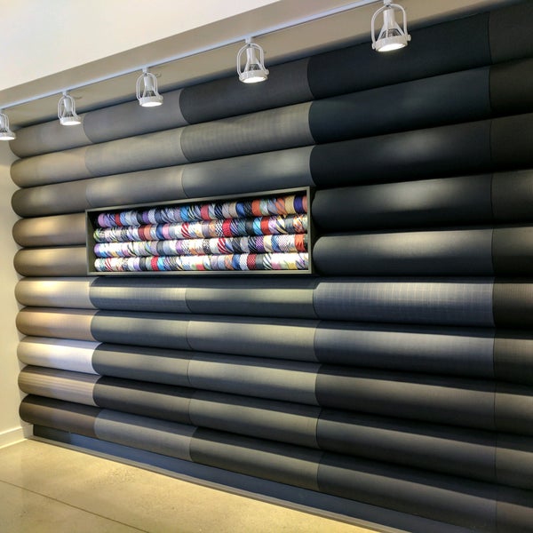 Men's Wearhouse Corporate Headquarters Office