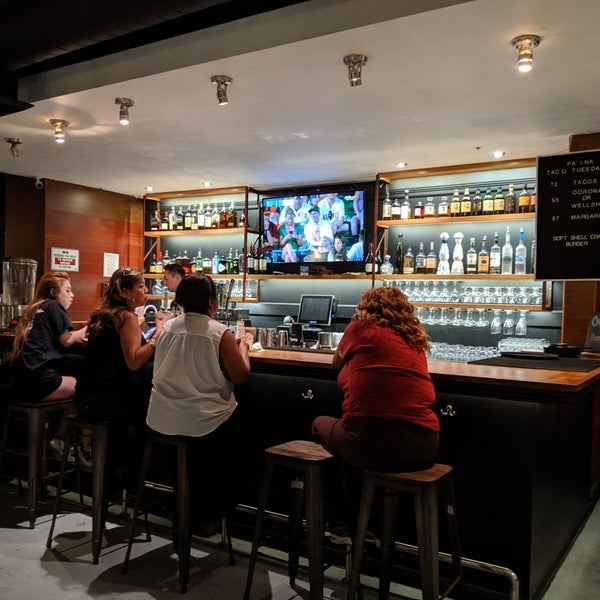 Photo prise au Pa&#39;ina Lounge &amp; Restaurant par Phil le6/12/2019