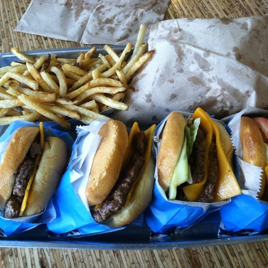 Photo taken at Elevation Burger by Peter K. on 12/1/2012