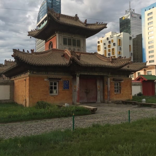 Храмовый комплекс Чойжин ламын сум