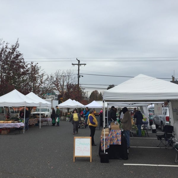 Red Bank Farmer's Market Farmers Market