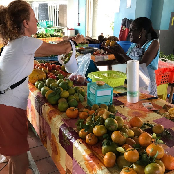 Photos At Marche O Franswa Le Francois Martinique