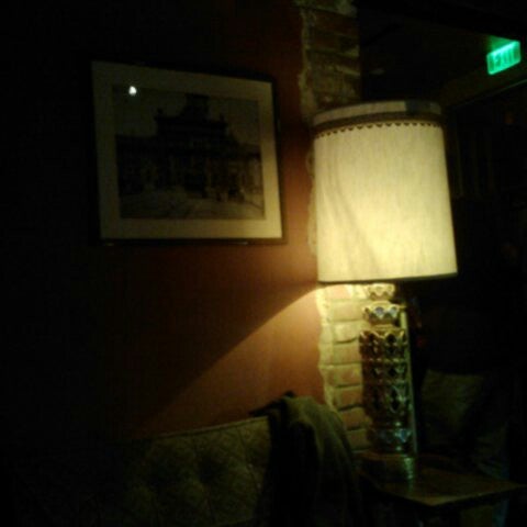 2/17/2013にKaTiE M.がThe Horseshoe Loungeで撮った写真
