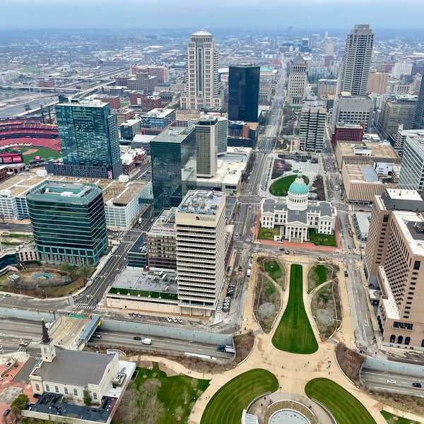 Photo taken at Gateway Arch Observation Deck by Christina on 3/24/2021
