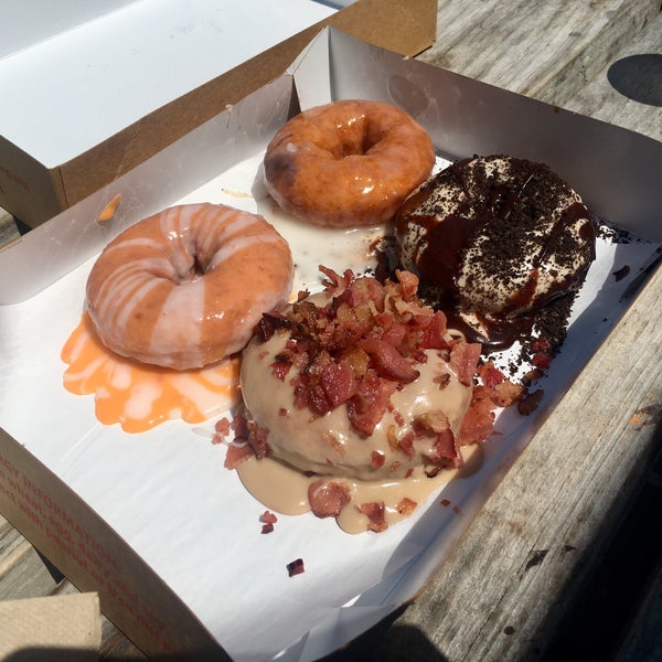Photo taken at Duck Donuts by Christina on 8/31/2018