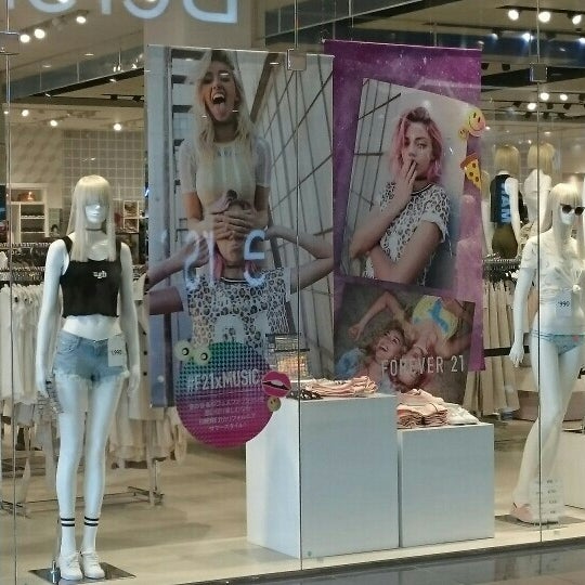 Forever21 イオンモール各務原店 Agora Fechado Loja De Roupas