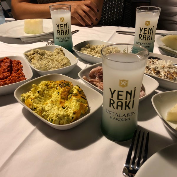 9/1/2018에 Emre D.님이 Köşem Restaurant에서 찍은 사진