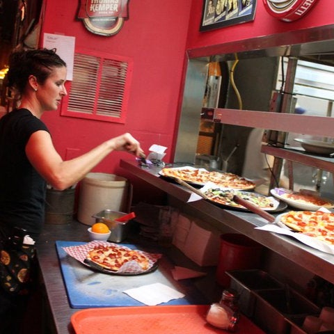 รูปภาพถ่ายที่ Aversano&#39;s Italian Restaurant โดย Aversano&#39;s Italian Restaurant เมื่อ 12/30/2013