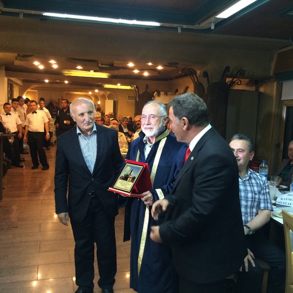 Elmacıoğlu Et Lokantası Cumhuriyet Mah. Millet Cad. No5