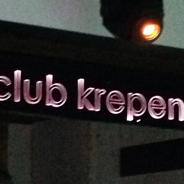 รูปภาพถ่ายที่ Club Krepen โดย Aynur Ç. เมื่อ 8/31/2014
