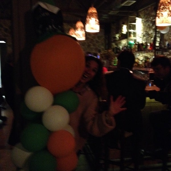 3/17/2014에 Eva S.님이 Nelly&#39;s Gastro-Pub에서 찍은 사진