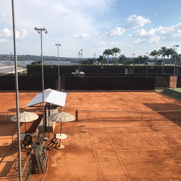 Complexo Esportivo – Quadras de Tênis – AABB Brasília