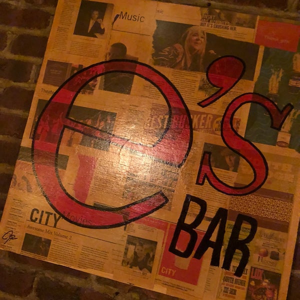 Photo taken at e&#39;s BAR by Eric C. on 8/18/2018