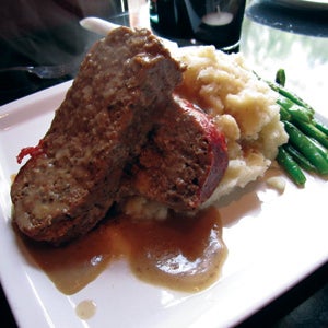 Their Buffalo meat loaf with mashed potatoes & green beans is a hearty serving of comfort. It’s enough to split for lunch & take half home for dinner. You’ll be delighted to have it twice in one day.