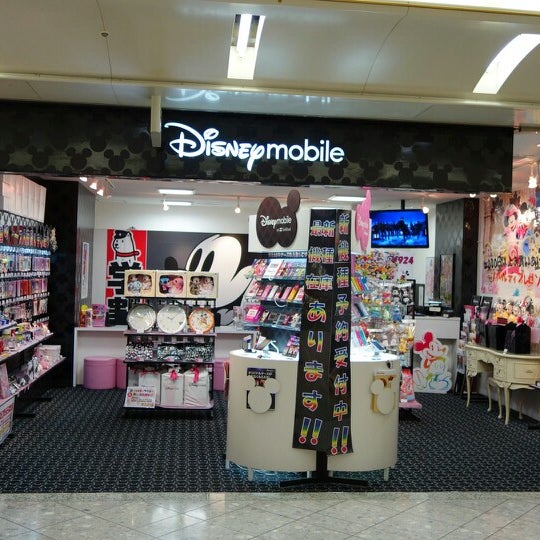 Photos At ディズニー モバイル ショップ なんばウォーク店 Mobile Phone Shop In 中央区