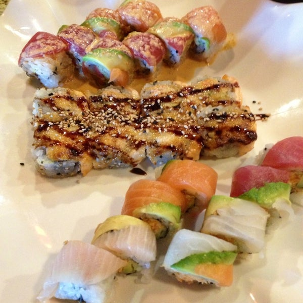 Photo taken at Ohjah Japanese Steakhouse Sushi &amp; Hibachi by M.D on 4/10/2013