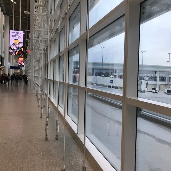 1/22/2020にAdrock H.がルイ アームストロング ニューオーリンズ国際空港 (MSY)で撮った写真