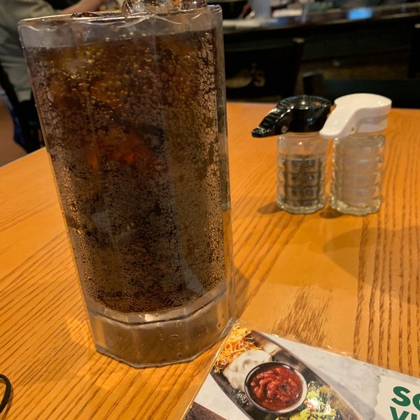 Photo taken at Chili&#39;s Grill &amp; Bar by Nathan S. on 5/1/2021