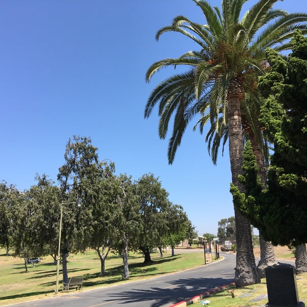 La Vista Memorial Park 3191 Orange St