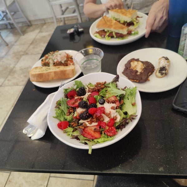 Lettuce Downtown Walnut Creek 30 tips from 934 visitors