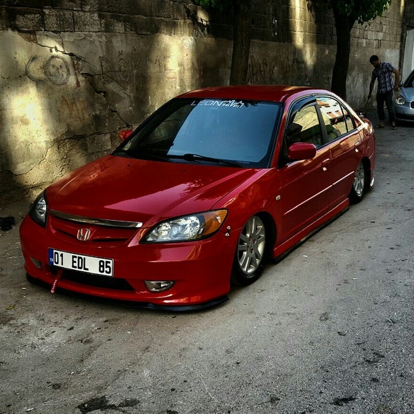 Honda VTEC vs Skyline