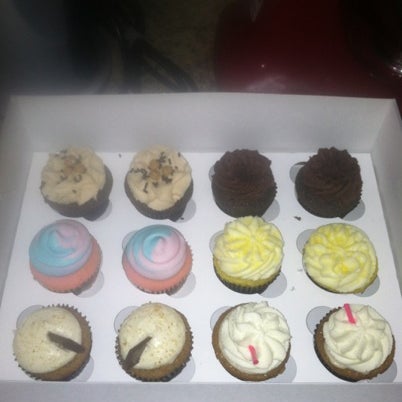 Great cupcakes and great service!!