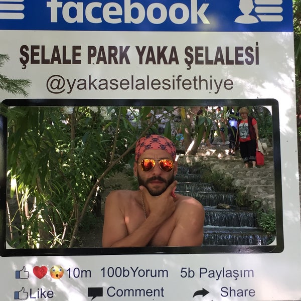 Das Foto wurde bei Şelale Yakapark Restaurant von Albayyy 61 am 7/1/2017 aufgenommen