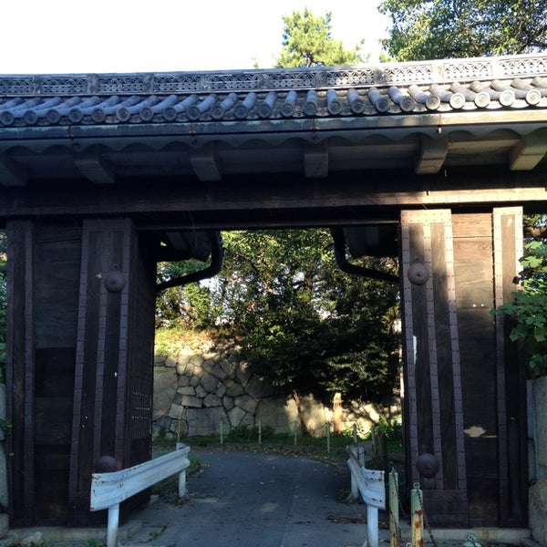 Yurimonium Second Gate