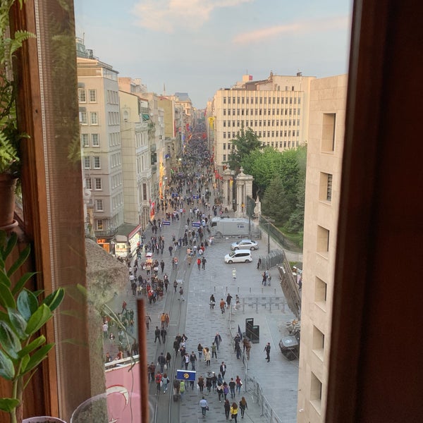 5/18/2019에 🅰️님이 Sabırtaşı Restaurant에서 찍은 사진
